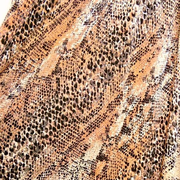 Aritzia Wilfred %100 Silk Snake Skin Print Midi Skirt - L - Great Condition - Picture 11 of 12
